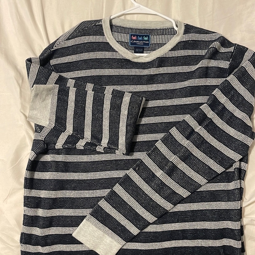 Light-Heavy Weight Sweater